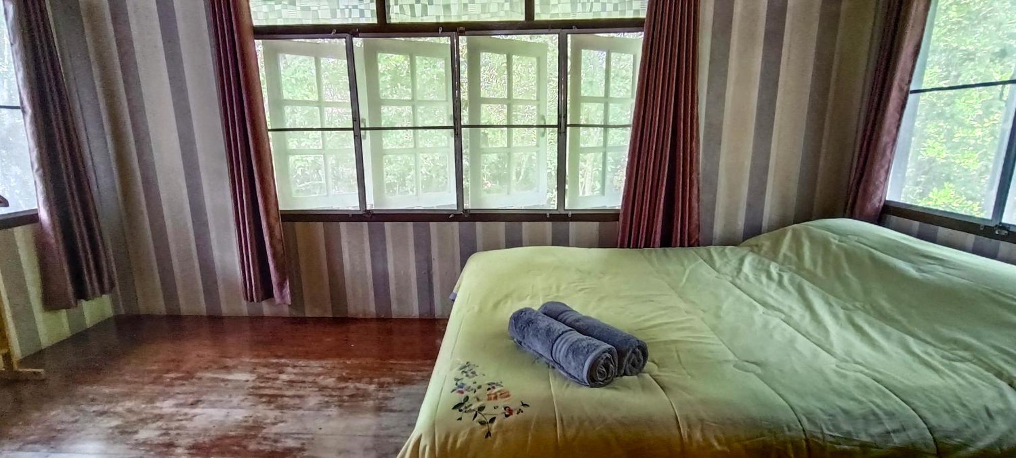Ta Yai Homestay Ko Kut Екстериор снимка