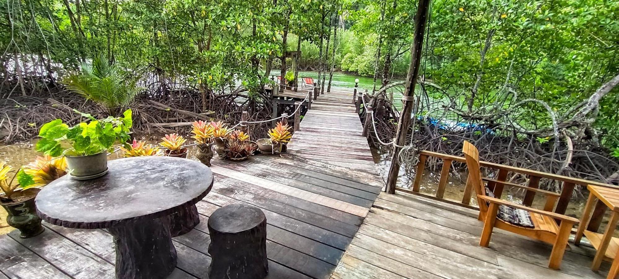 Ta Yai Homestay Ko Kut Екстериор снимка